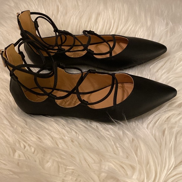 Shoes - Picture 4 of 4